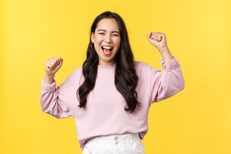 Ada lima zodiak yang akan penuh dengan keberuntungan hari ini. (freepik) - Image