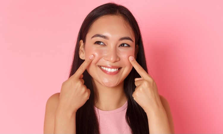 8 kebiasaan sehari-hari perempuan yang halus namun ampuh agar tetap cantik meski usia bertambah - Image