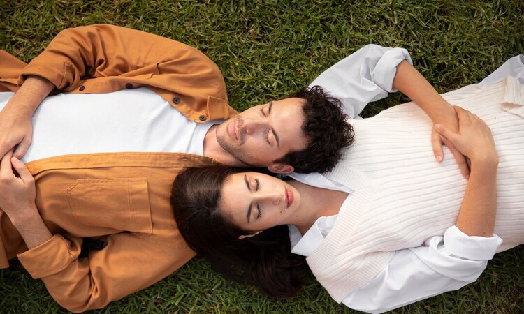 Jika Anda berpikir menemukan cinta setelah usia 40 adalah hal yang mustahil, 5 fakta ini akan mengubah pikiran Anda - Image