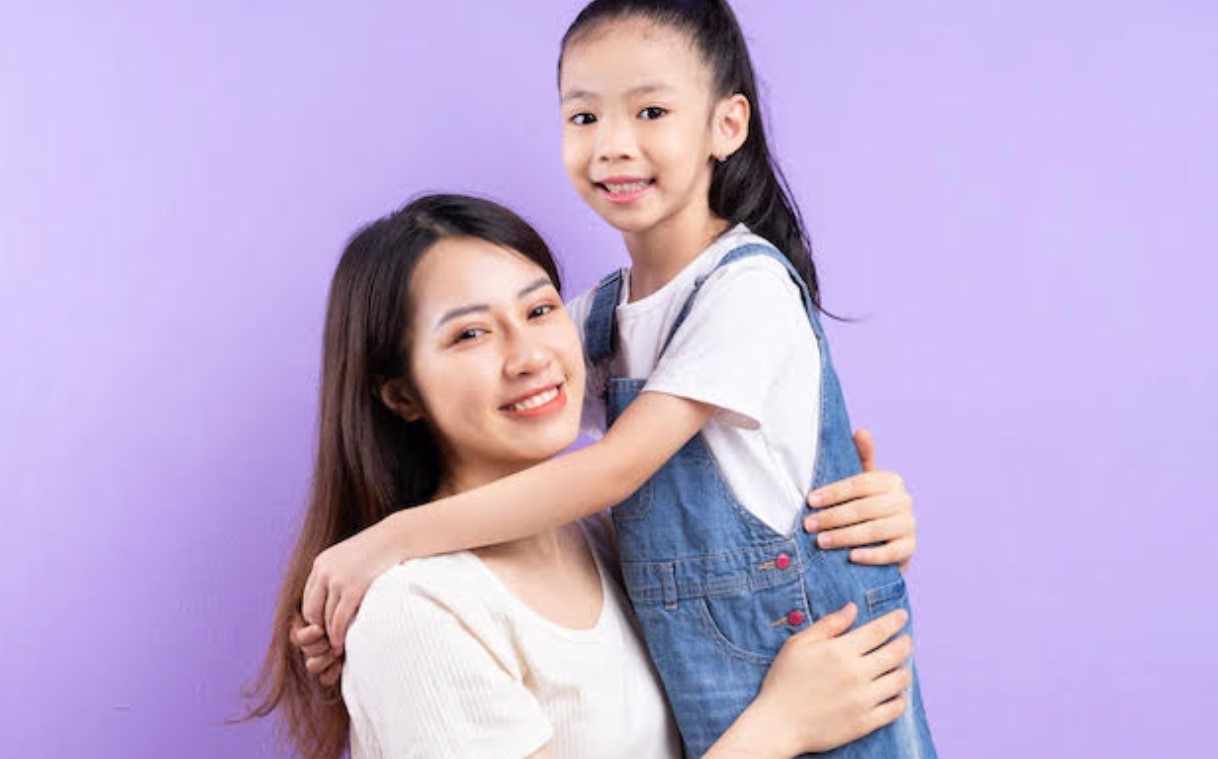 Ilustrasi ibu dan anak. (Freepik) - Image