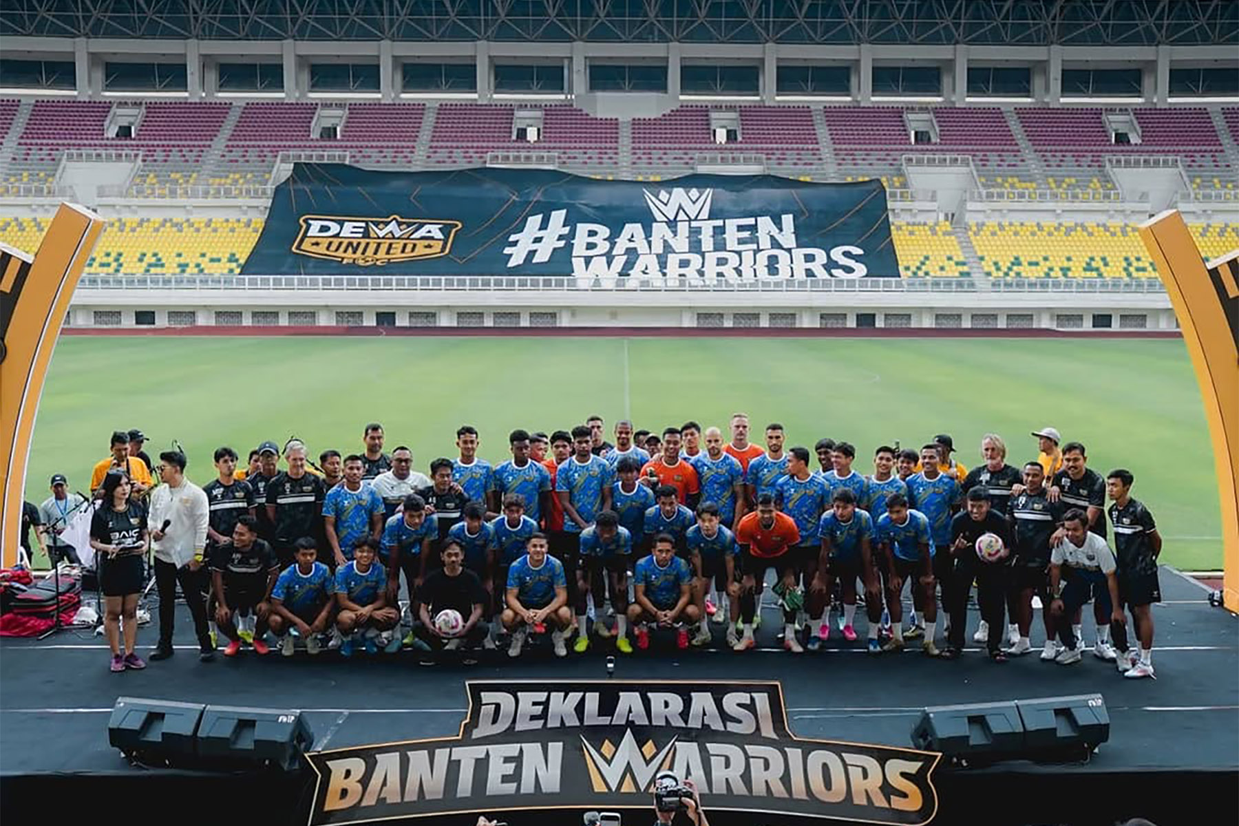 Deklarasi Dewa United sebagai klub representasi Banten dengan mengusung tema "Banten Warriors" (Dok. Dewa United) - Image