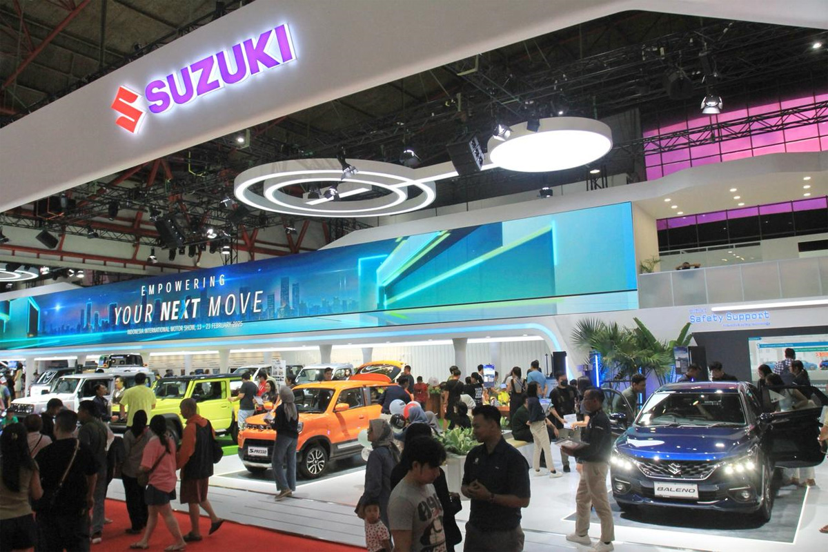 Foto: Booth PT Suzuki Indomobil Sales (SIS) di IIMS 2025. (Istimewa) - Image