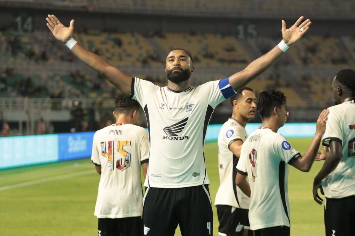 Yuran Fernandes absen jelang duel panas PSM Makassar vs Persebaya Surabaya pekan ke-26 Liga 1 Indonesia 2024/2025. (Media PSM) - Image