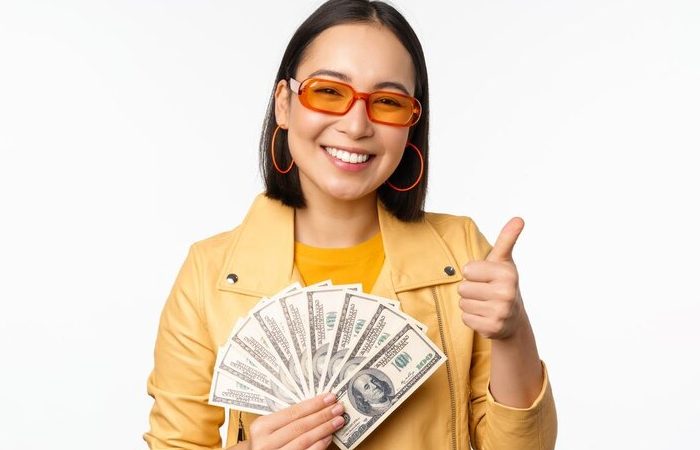 Ilustrasi seseorang yang mendapatkan kesuksesan finansial. (Freepik) - Image