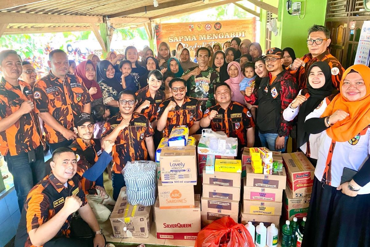 Sapma) Pemuda Pancasila gelar aksi sosial bertajuk SAPMA Mengabdi & Bersih BerSAPMA pada Sabtu (8/3). (Istimewa) - Image