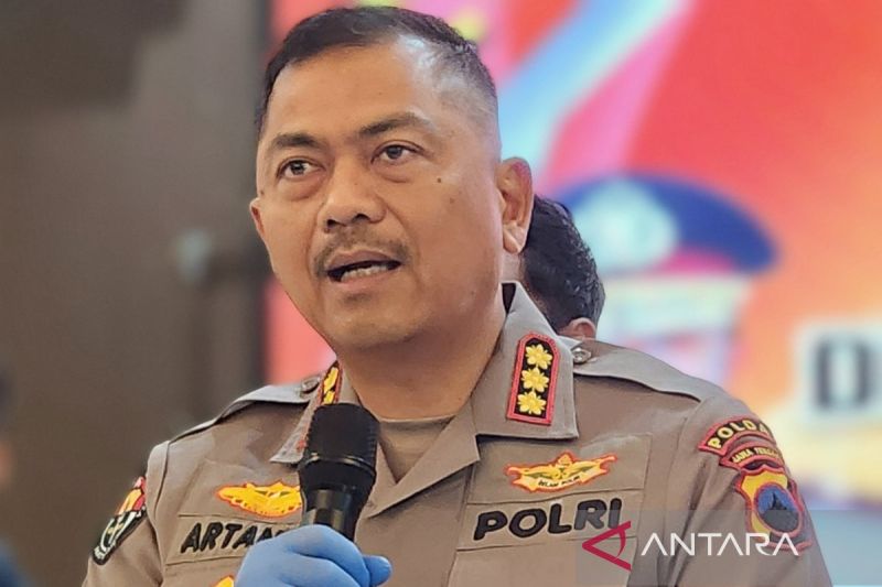 Kabid Humas Polda Jawa Tengah Kombe Pol Artanto. (Antara). - Image