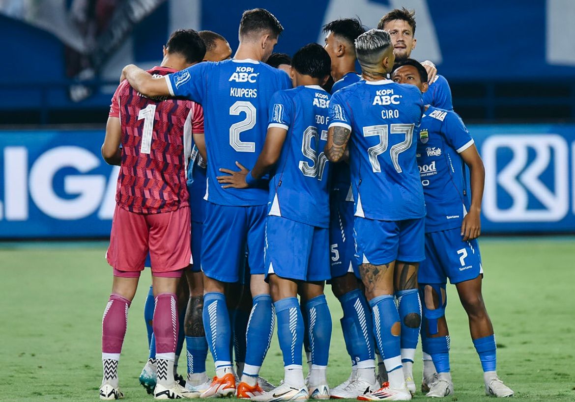 Pemain Persib Bandung bisa didenda jika lakukan ini (dok. Persib) - Image
