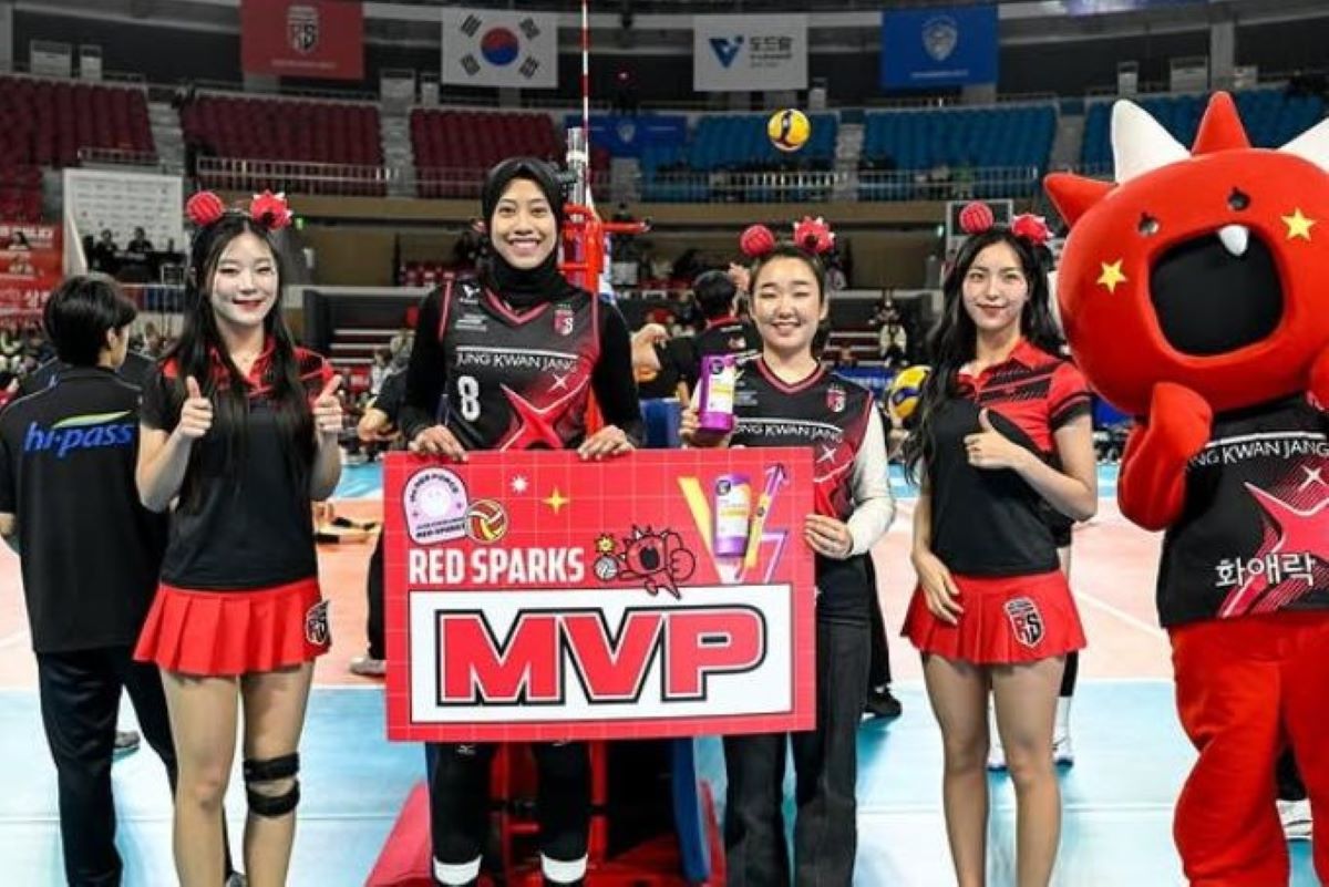 Megawati Hangestri tampil gemilang untuk Red Sparks dengan 38 poin mendapatkan penghargaan MPV. (@red__sparks) - Image