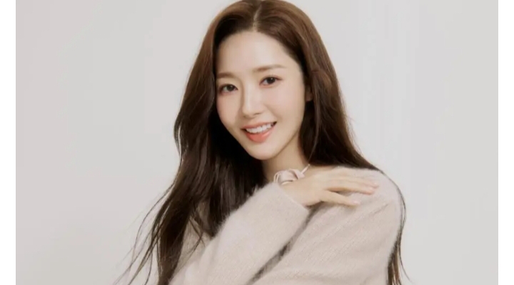 Park Min Young. Sumber Foto: Soompi - Image