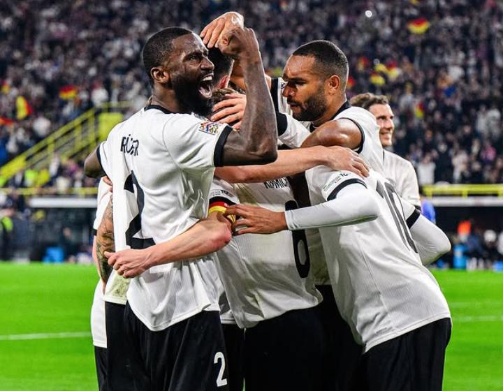 Jerman rayakan kemenangan ke semifinal usai kalahkan Italia di Nations League. (@dfb_team) - Image