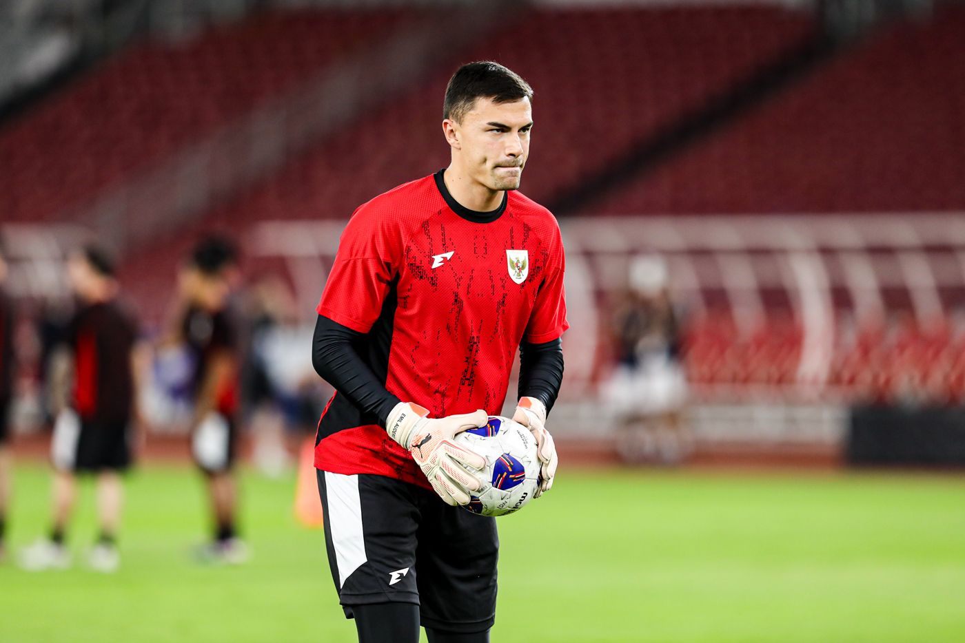 Kepercayaan diri tinggi dimiliki oleh Emil Audero Mulyadi mengenai kemungkinan dirinya debut bersama Timnas Indonesia melawan Tiongkok pada 5 Juni mendatang. (Salman Toyibi/ Jawa Pos) 