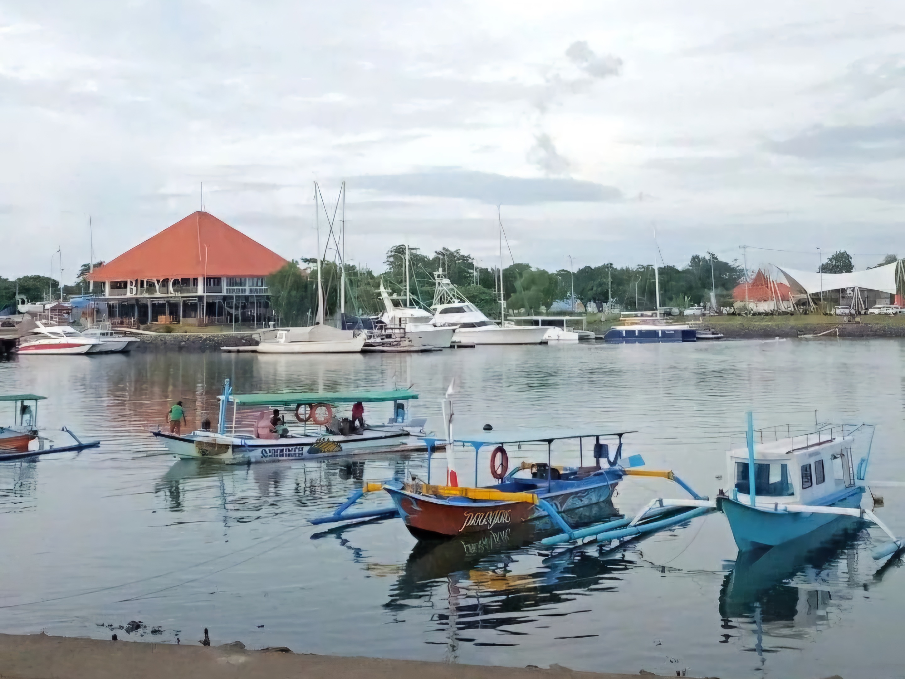 Suasana Pantai Boom Banyuwangi. (Instagram @pelindopropertiindonesia) - Image