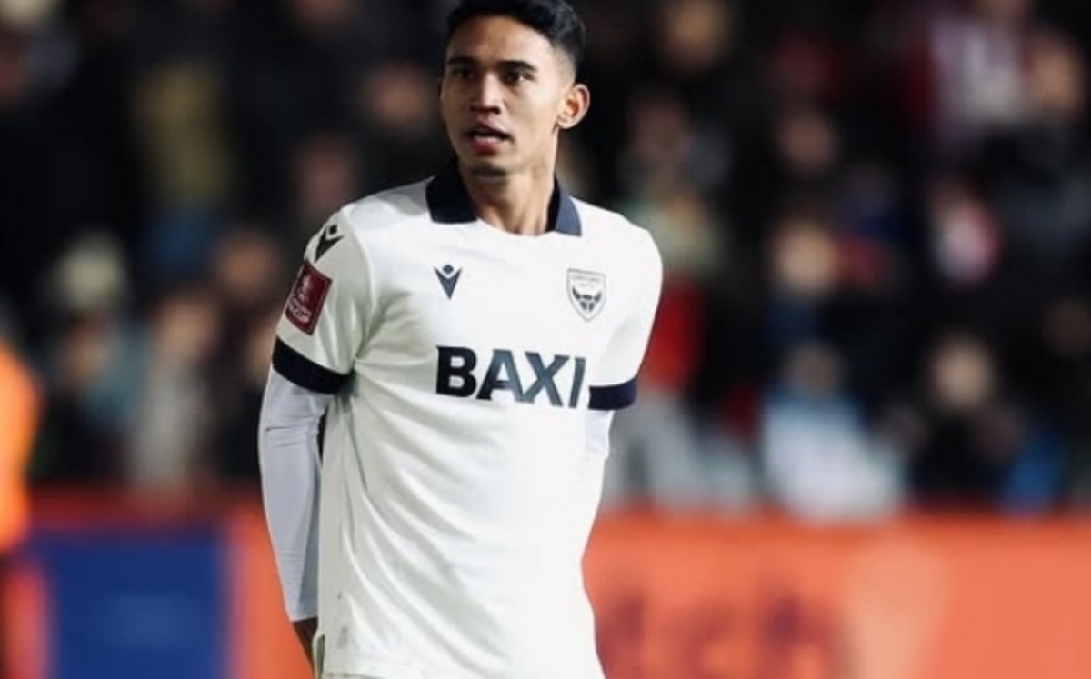 Marselino Ferdinan menjadi pemain timnas di Oxford United yang memiliki menit bermain paling banyak saat membela negaranya, (Instagram Marselino) - Image