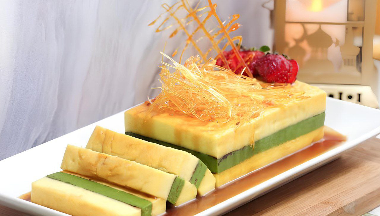 Kue Karamel Lemon Pandan. (YouTube Simple Rudy) - Image