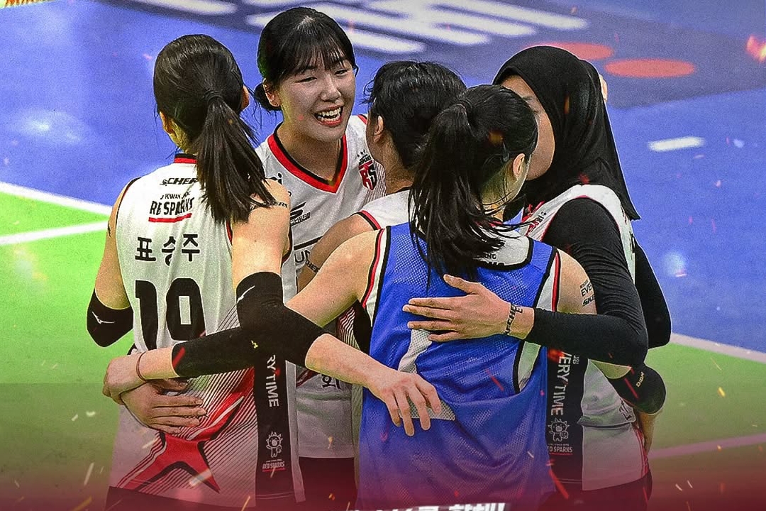 Megawati Hangestri dan Red Sparks berhasil melaju ke final Liga Voli Korea Selatan 2024/2025 usai mengalahkan Hillstate. (Dok: Instagram Red Sparks) - Image