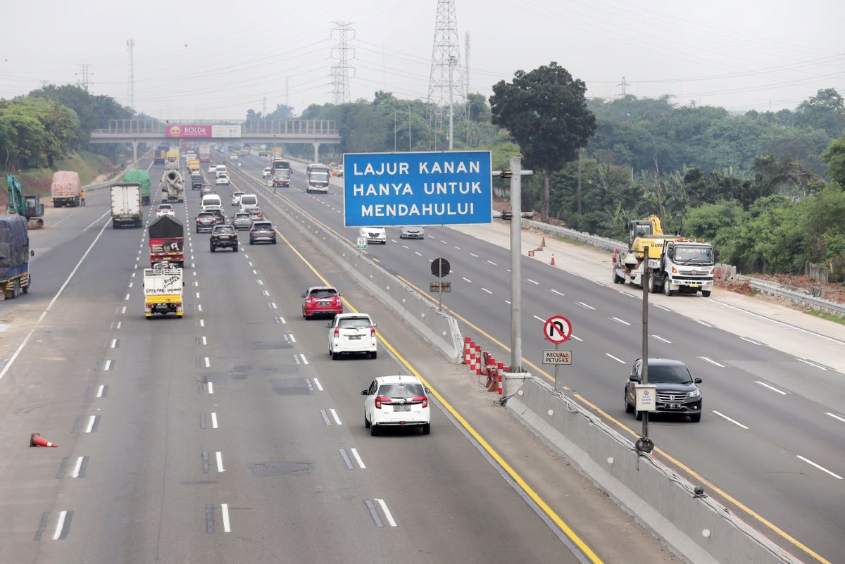 Ilustrasi lalu lintas di jalan tol. (Istimewa) - Image