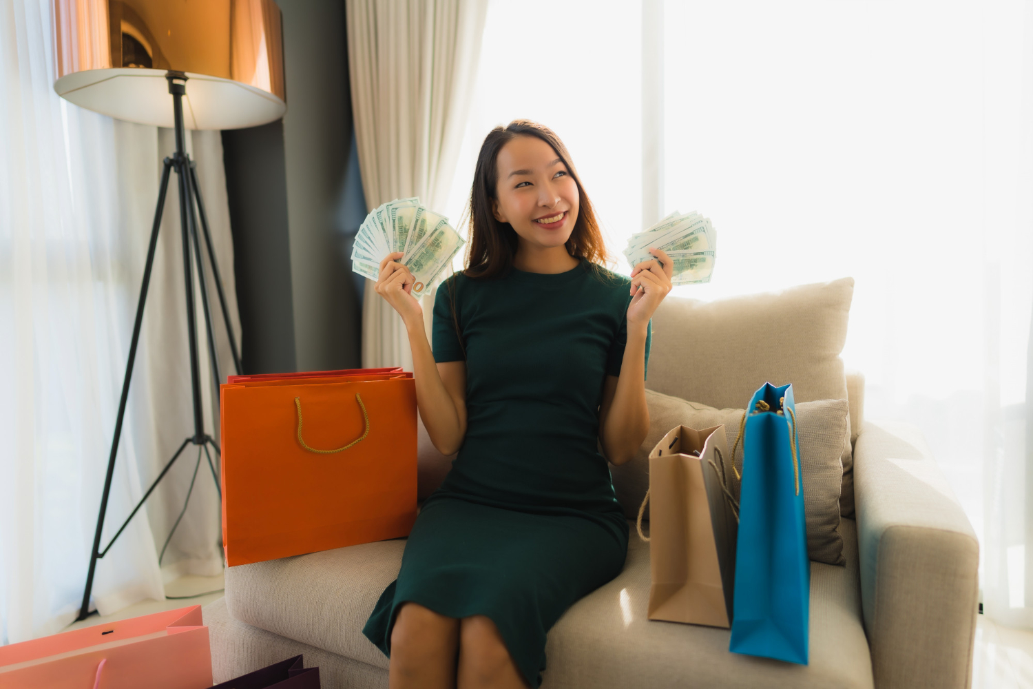 Weton Ini Tetap Kaya Walau Boros? Ternyata Ini Rahasianya Menurut Primbon Jawa (lifeforstock/Freepik) - Image