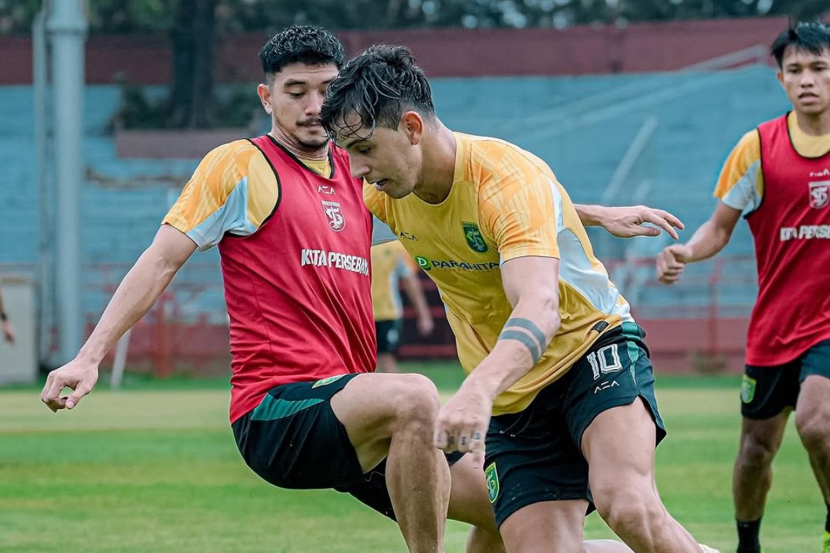 Persebaya Surabaya bakal memainkan strategi counter attack saat menghadapi Persija Jakarta. (Media Persebaya) - Image