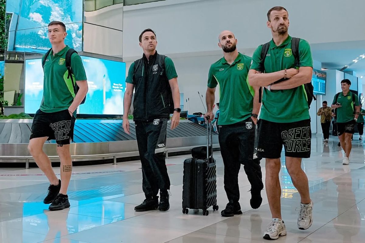 Pelatih Persebaya Surabaya Paul Munster dikabarkan hengkang ke Bhayangkara FC musim depan. (Media Persebaya) - Image