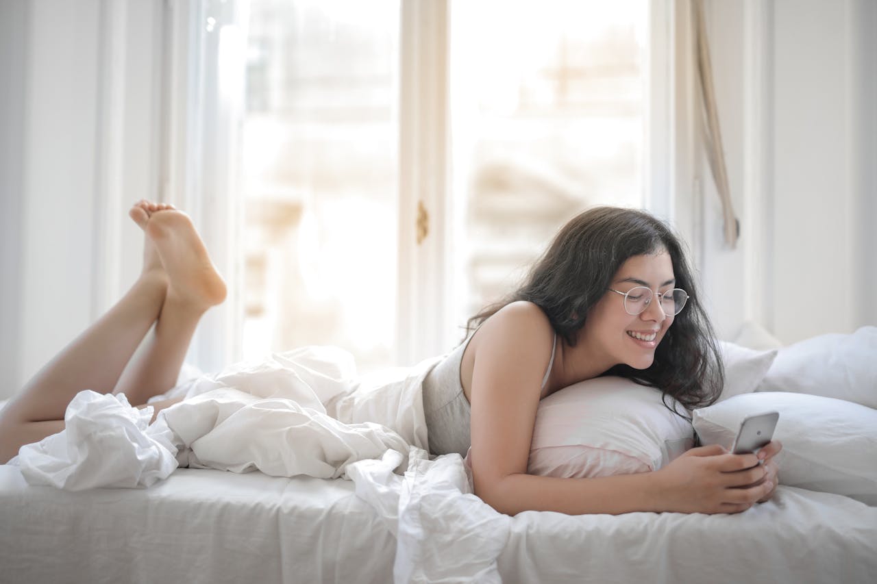 6 Hal yang Dilakukan Orang yang Tidak Bisa Mengendalikan Perilaku Impulsif Saat Bangun Tidur - Image