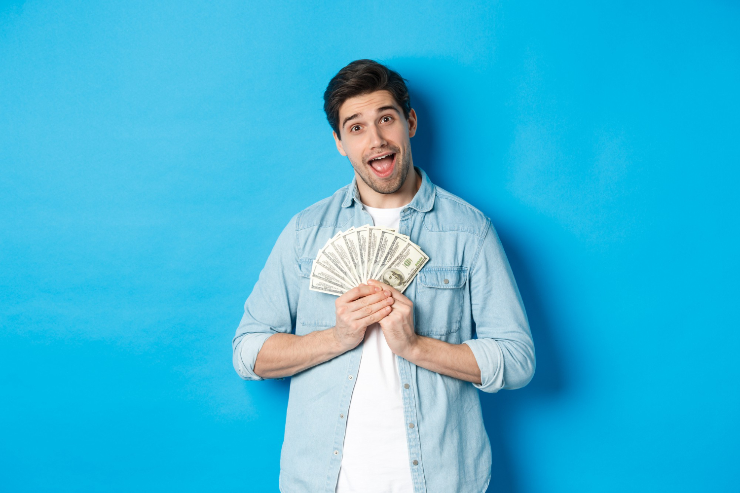 11 Weton yang Diprediksi Jadi Orang Kaya Baru di Bulan April Menurut Primbon Jawa - Image