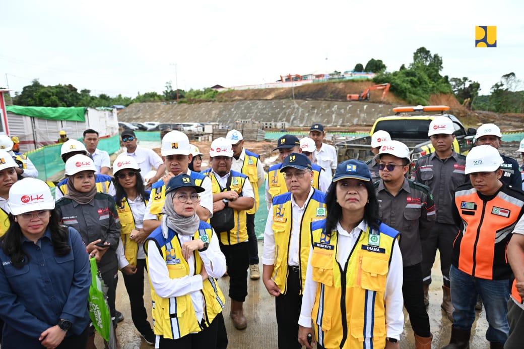 Wakil Menteri Pekerjaan Umum (PU) Diana Kusumastuti. (Kementerian PU). - Image