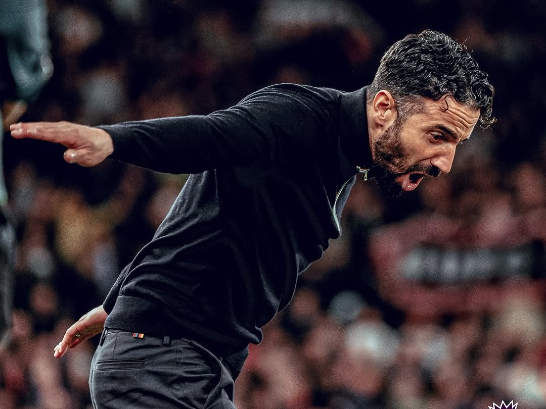 Selebrasi pelatih Manchester United, Ruben Amorim setelah comeback dramatis melawan Lyon (Dok. Instagram @manchesterunited) - Image