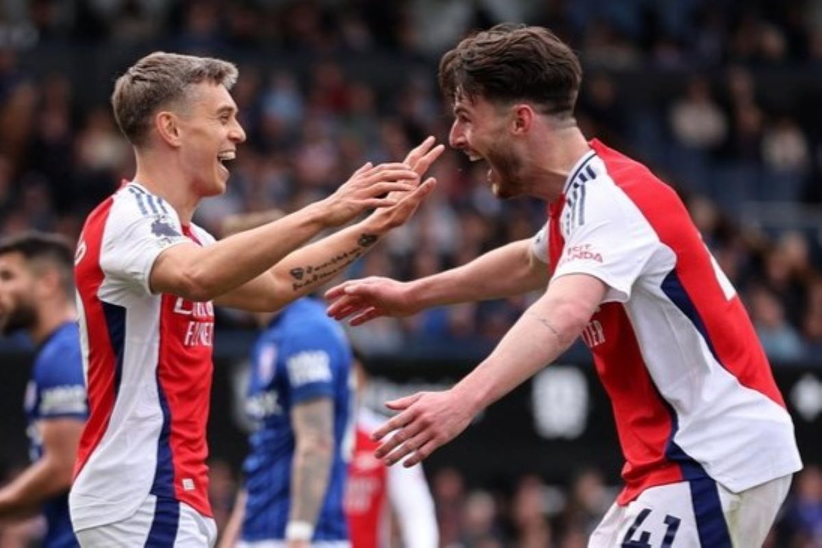 Arsenal bantai Ipswich Town. (dok. David Klein) - Image