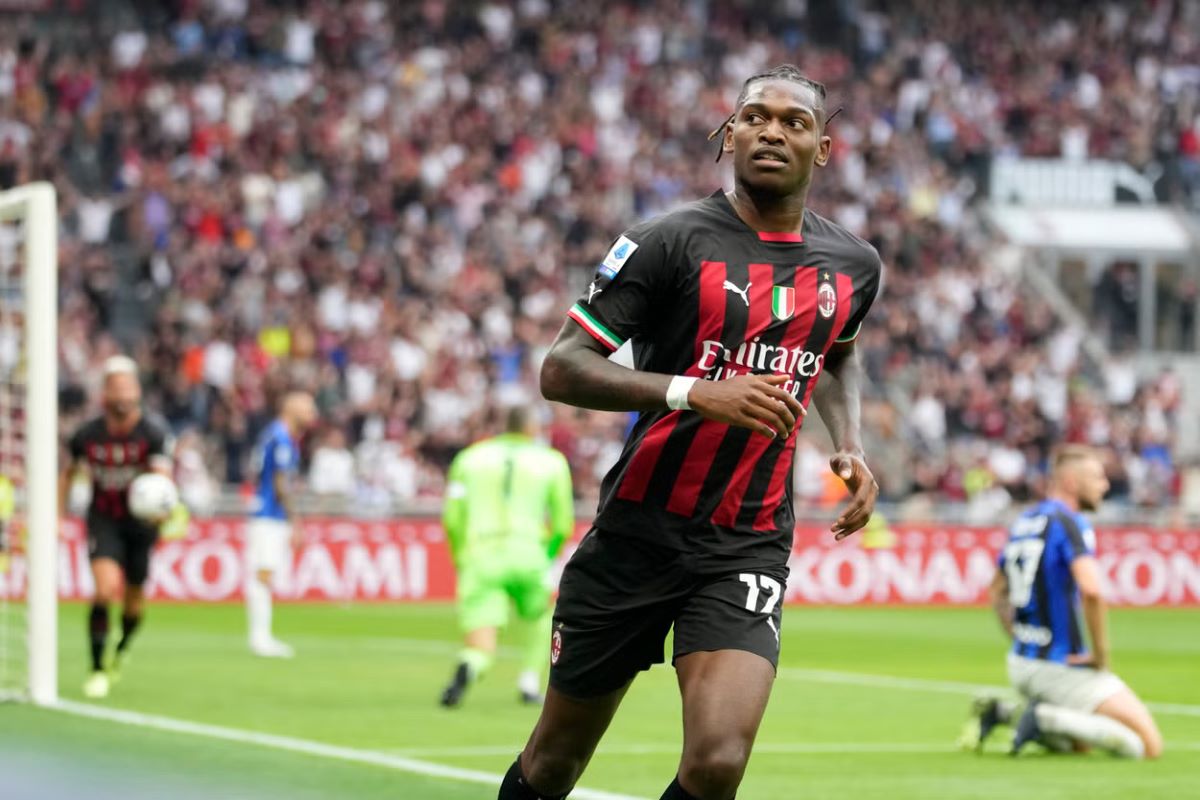 Pemain AC Milan Rafael Leao. (AP Photo/Luca Bruno) - Image