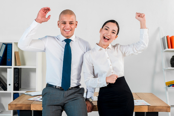 seseorang yang membangun bisnis hingga sukses. (Freepik/freepik) - Image