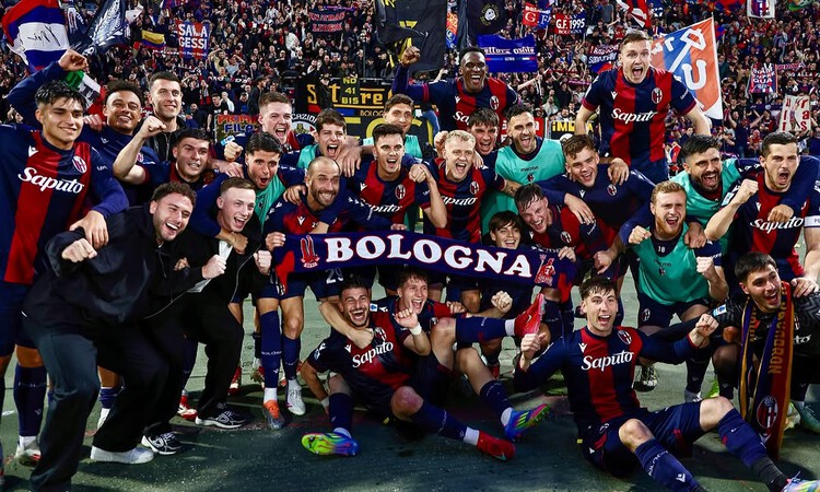 Bologna merayakan kemenangan atas Empoli pada semifinal leg-1 Coppa Italia 2025. (Instagram @bolognafc1909) - Image
