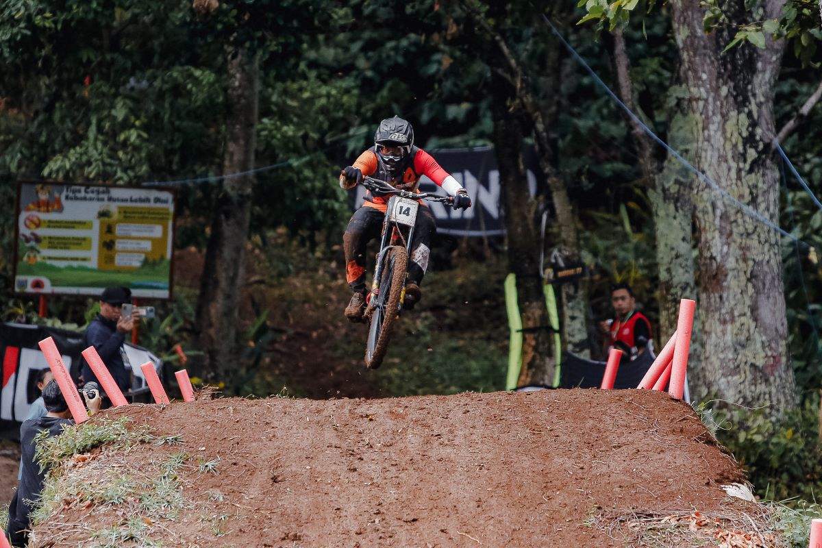 76 Indonesian Downhill Season 2025 Makin Menantang, Seri Perdana Siap ...