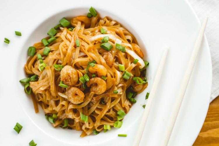 Ilustrasi- Chinese food enak dan halal di Surabaya (Stockking-freepik) - Image