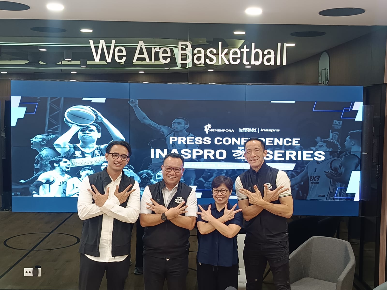 LPDUK | Inaspro resmi memegang lisensi penyelenggaraan dua ajang FIBA 3x3 bergengsi hingga 2028. (Dimas Ramadhan/JawaPos.com) - Image