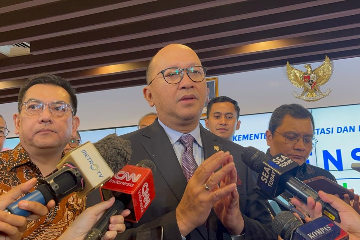 Menteri Investasi dan Hilirisasi/Kepala Badan Koordinasi dan Penanaman Modal (BKPM) Rosan Perkasa Roeslani. (Nurul Fitriana/JawaPos.com) - Image