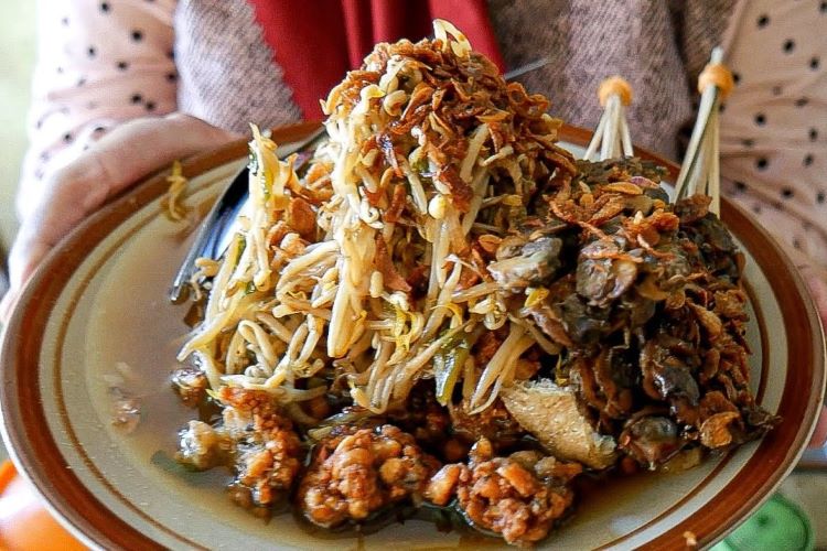 Lontong balap murah dan enak di Surabaya (Rafa Ahrul Channel-youtube) - Image