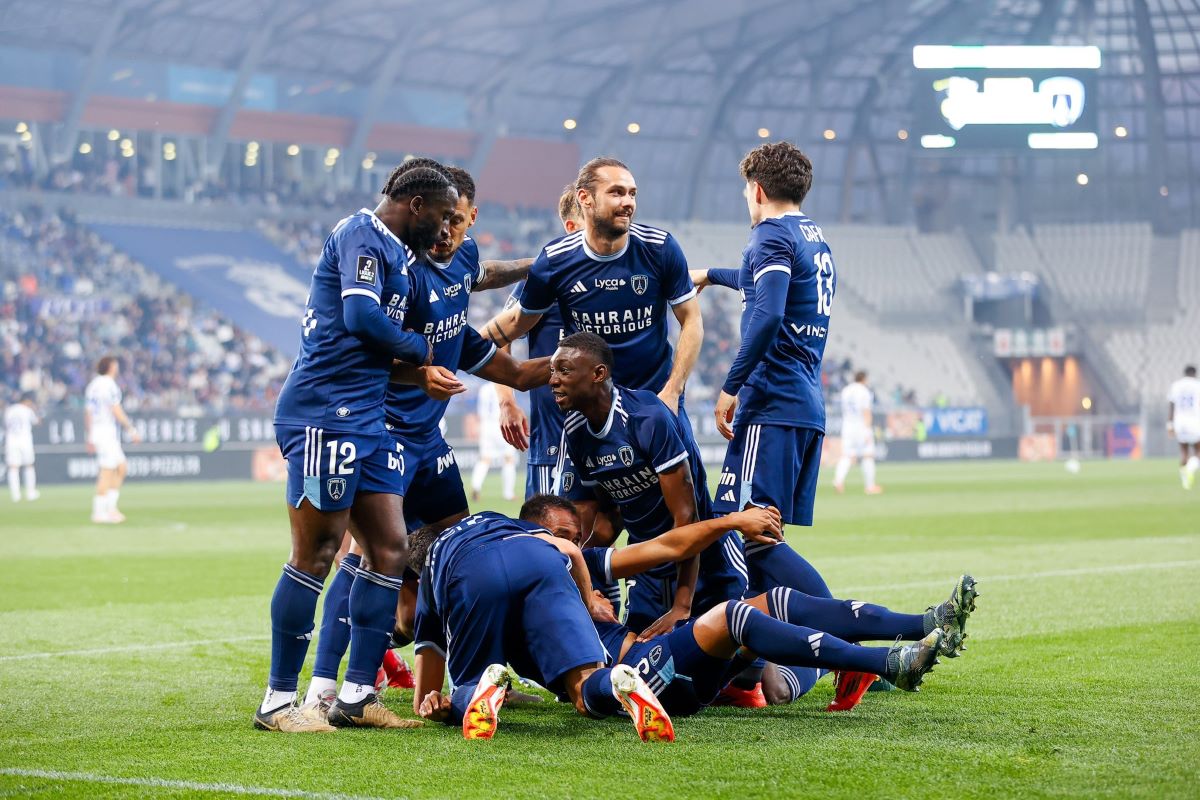 Skuad Paris FC dalam pertandingan Ligue 2. (X/@ParisFC) - Image