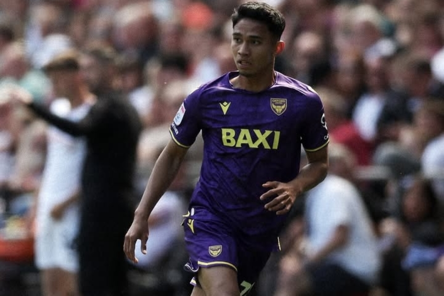 Aksi Marselino Ferdinan saat menghadapi Swansea City dalam laga Liga Inggris Divisi Championship. (Oxford United) - Image