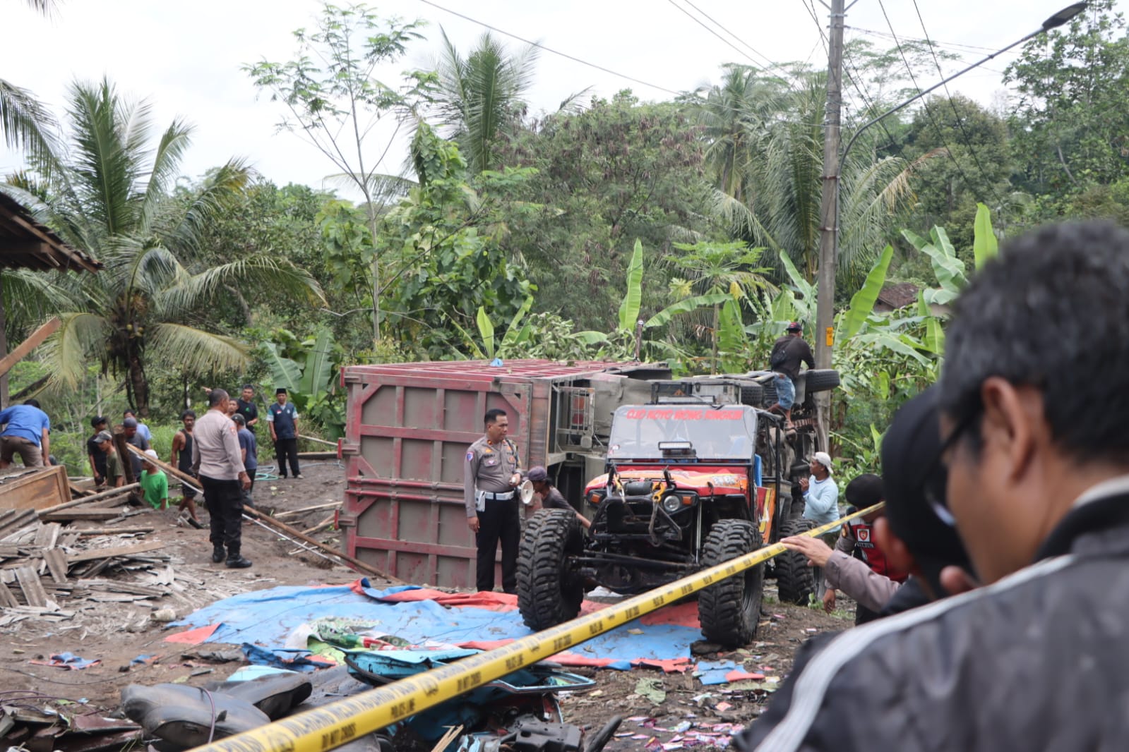 Lokasi kecelakaan lalu lintas di Purworejo, Jawa Tengah (Jateng). (Polri). - Image