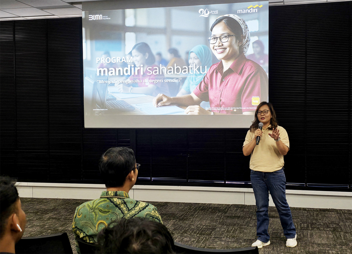Bank Mandiri menggandeng Dian Kusuma sebagai mantan PMI dan alumni Mandiri Sahabatku dalam pelatihan engan tema ‘Menjadi Pengusaha di Negeri Sendiri’ di Tokyo, Jepang. (Istimewa). - Image