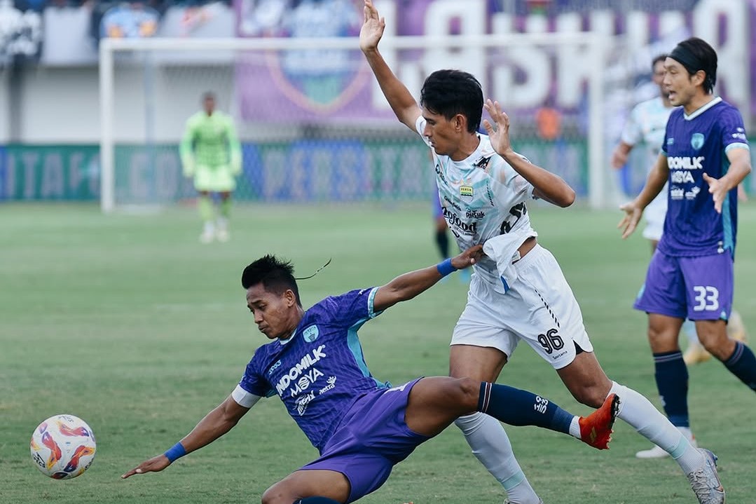 Persita Tangerang vs Persib Bandung (Dok. Persib Bandung) - Image