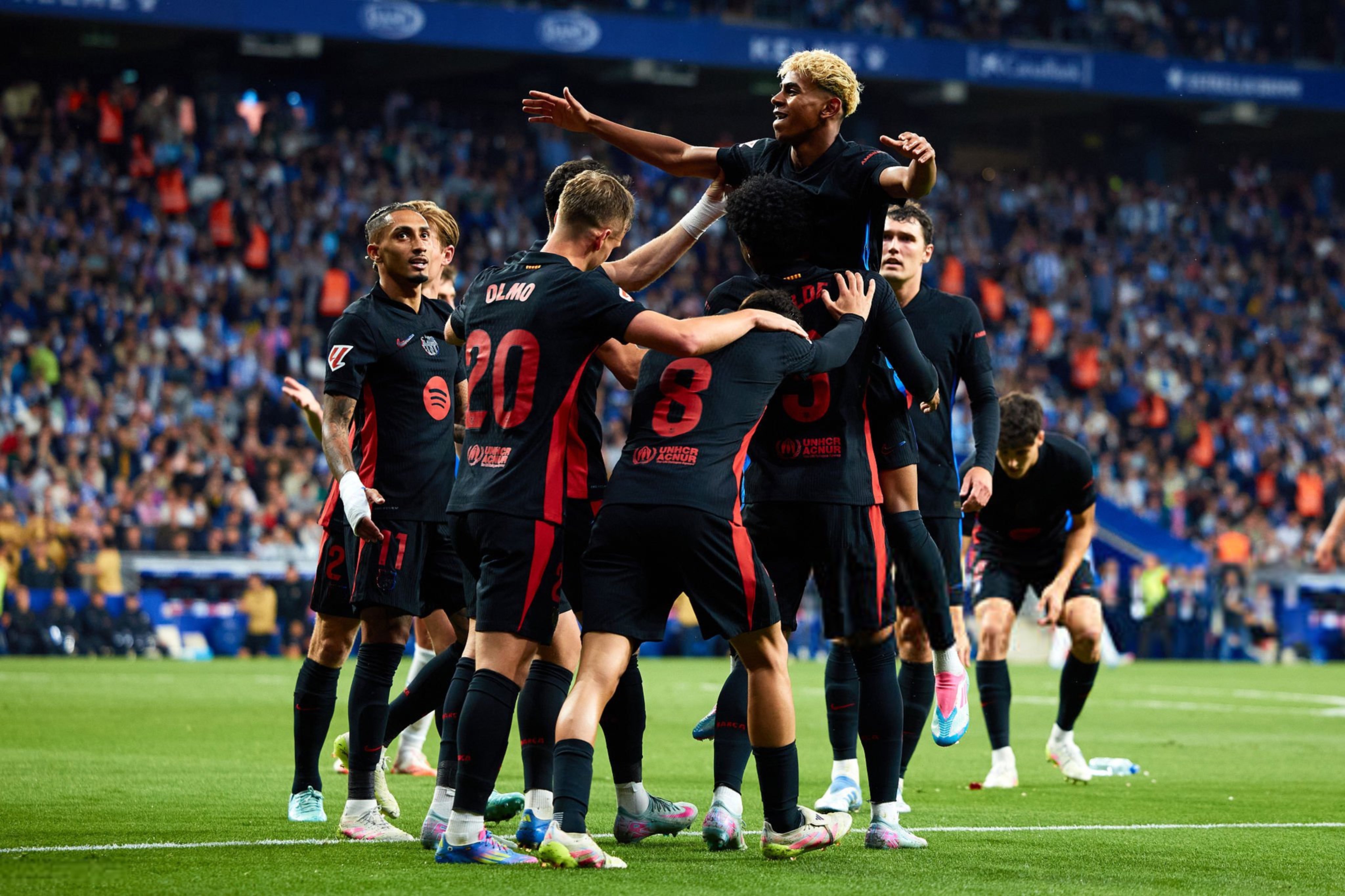 Skuad Barcelona saat mengalahkan Espanyol. (X/@FCBarcelona) - Image