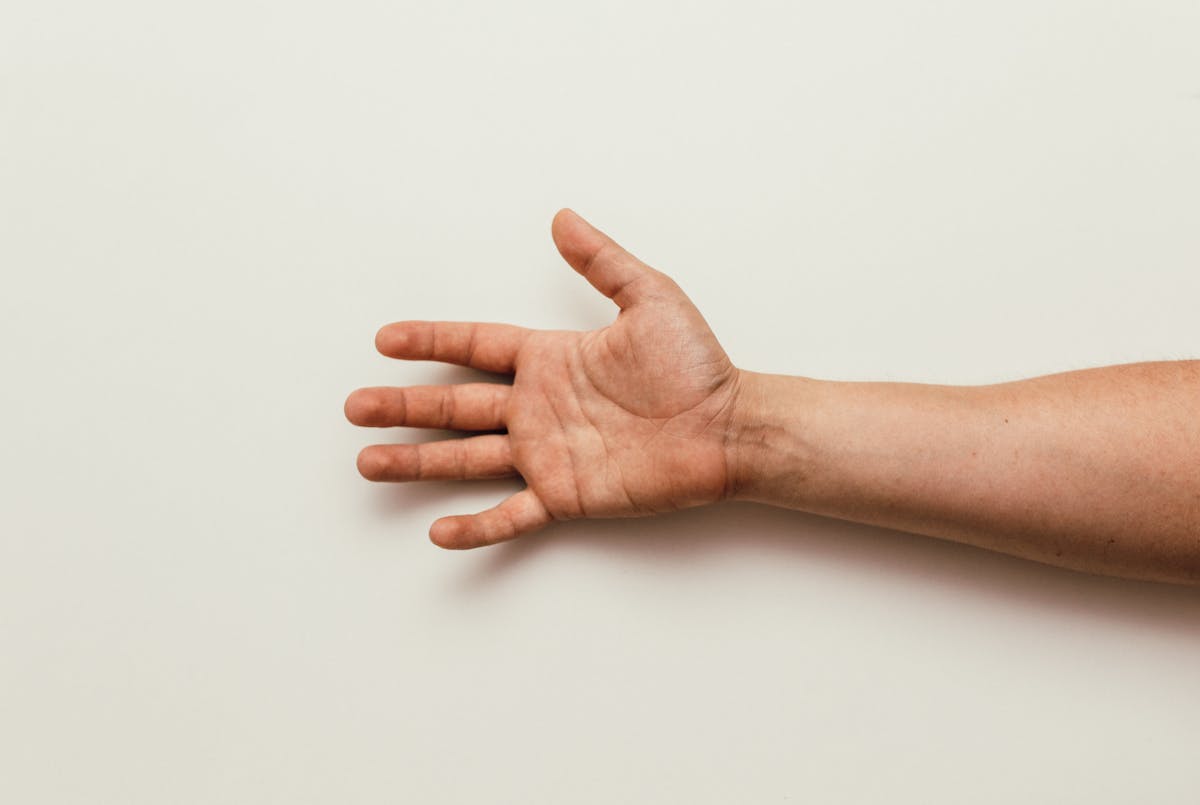 Keistimewaan Orang Dengan Garis Tangan Bulan Sabit (Pexels) - Image