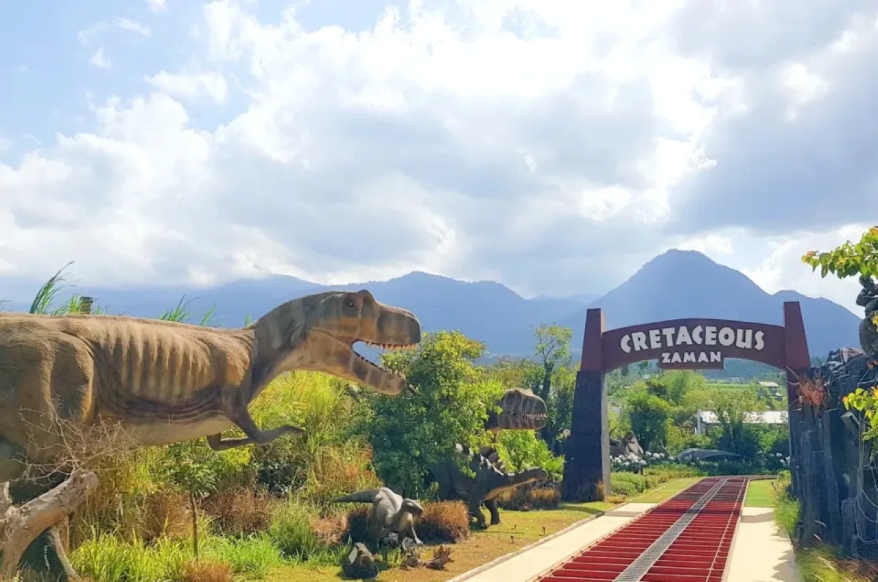 Potret salah satu spot di Jatim Park 3, wisata hits di Kota Batu (Dok. Paket Wisata Bromo) - Image