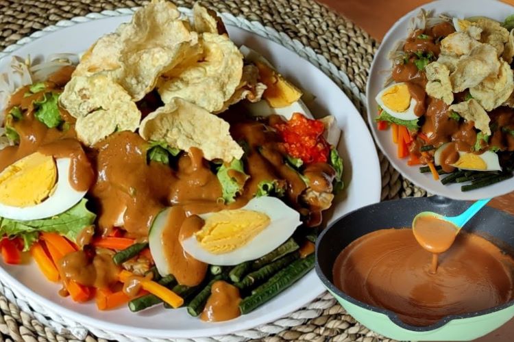 Ilustrasi- Gado-gado enak di Surabaya (Mama Azka Kitchen-Youtube) - Image