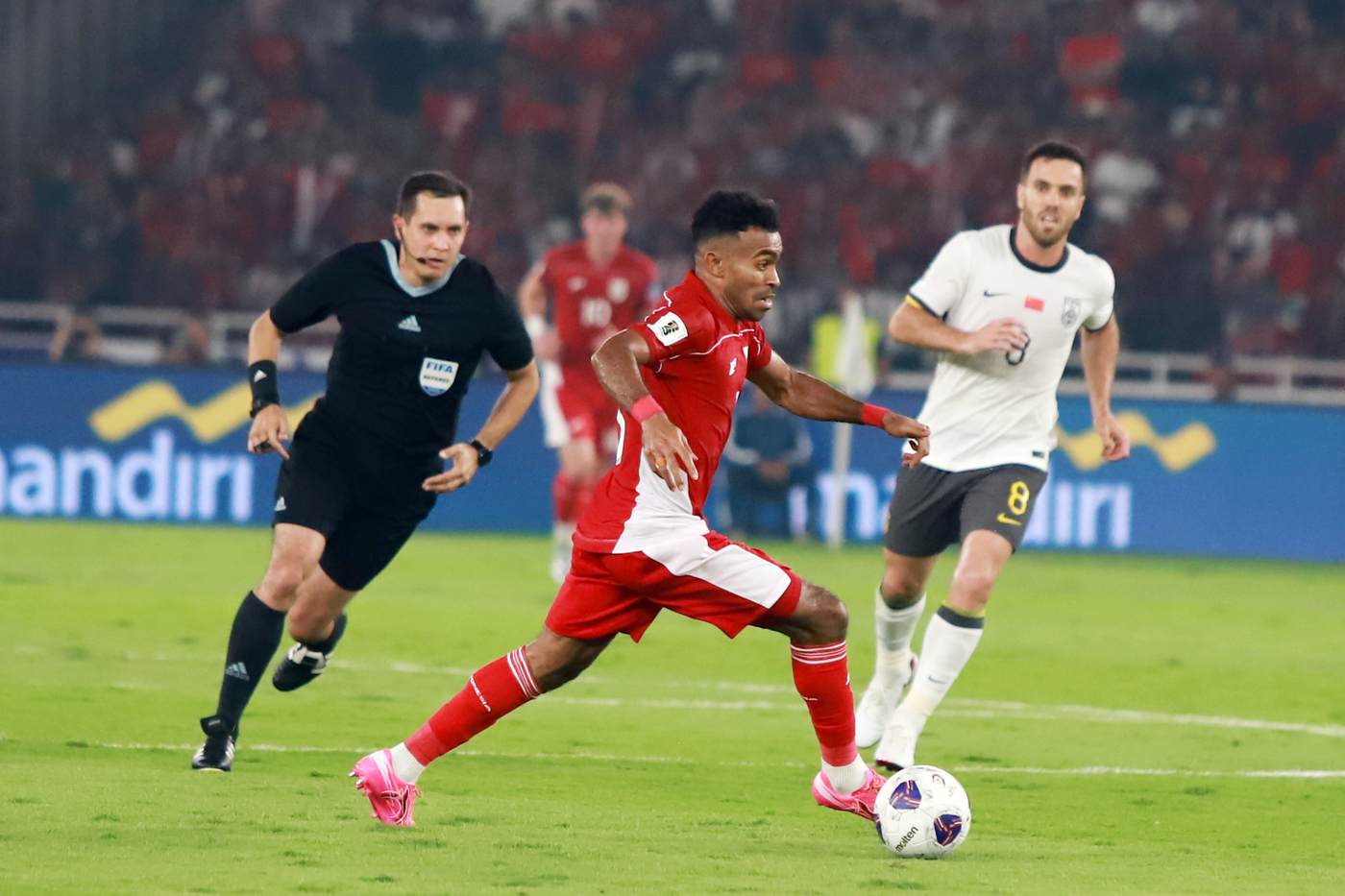 Pemain Timnas Indonesia Ricky Kambuaya. (Dery Ridwansah/JawaPos.com) - Image