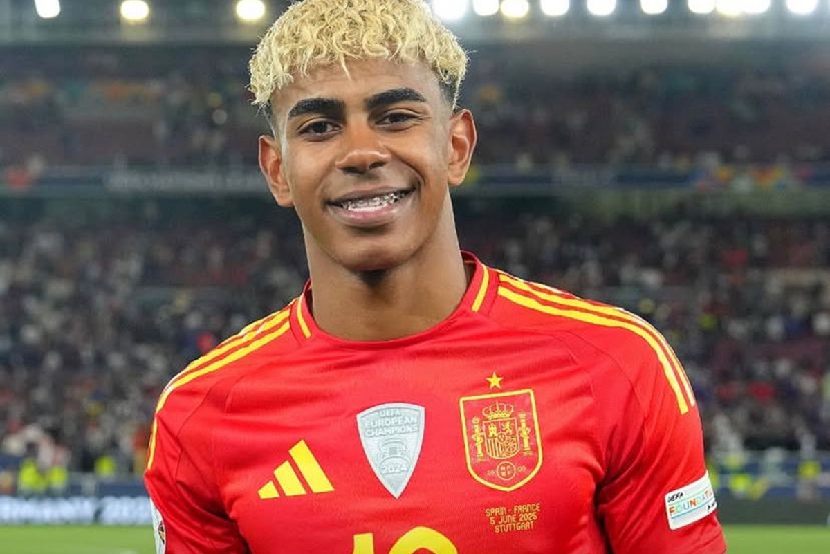 Lamine Yamal raih gelar Player of the match atas laga kontra Perancis di Stuttgart, Jerman, Jumat (6/6) (Ig: UEFA Euro 2024) - Image
