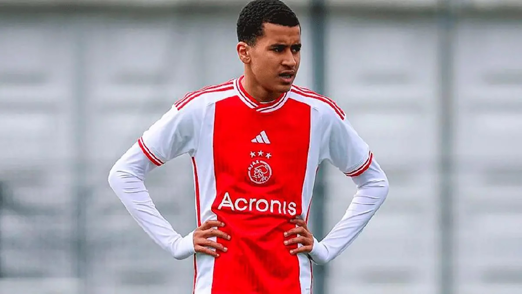 Pemain Ajax Abdellah Ouazane (Dok. Sport) - Image