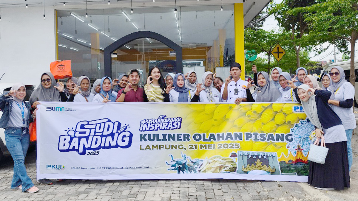 PT Permodalan Nasional Madani (PNM) mengajak 18 ketua kelompok unggulan PNM Mekaar dari Lampung mengikuti studi banding olahan pisang Lampung. (Istimewa) - Image