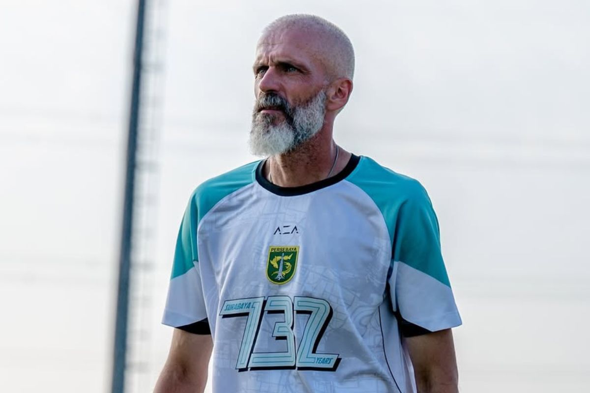 Pelatih Persebaya Surabaya Eduardo Perez. (Media Persebaya) - Image